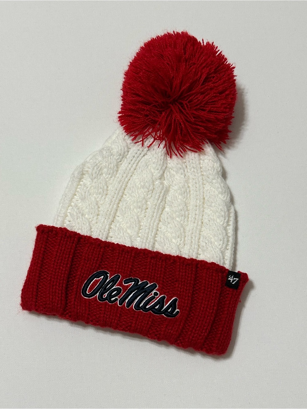 '47 Women's Ole Miss Cable Knit Pom Beanie in Red & Cream